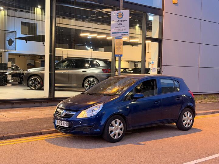 Vauxhall Corsa 1.4i 16v Club 5dr