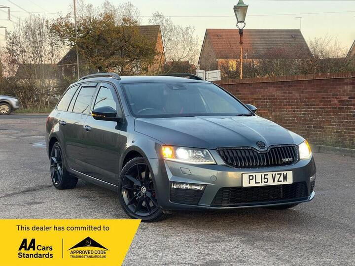 Skoda Octavia 2.0 TDI VRS Euro 6 (s/s) 5dr (SNav) Skoda Octavia 2.0 TDI VRS Euro 6 (s/s) 5dr (SNav)