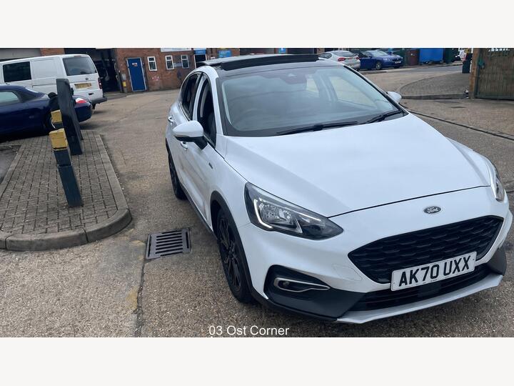 Ford Focus 1.0T EcoBoost Active X Euro 6 (s/s) 5dr
