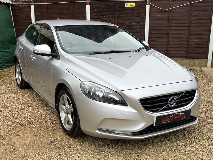 Volvo V40 1.6 D2 ES Euro 5 (s/s) 5dr