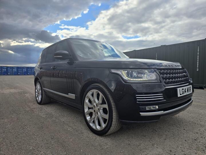 Land Rover Range Rover 4.4 SD V8 Vogue Auto 4WD Euro 5 5dr Land Rover Range Rover 4.4 SD V8 Vogue Auto 4WD Euro 5 5dr