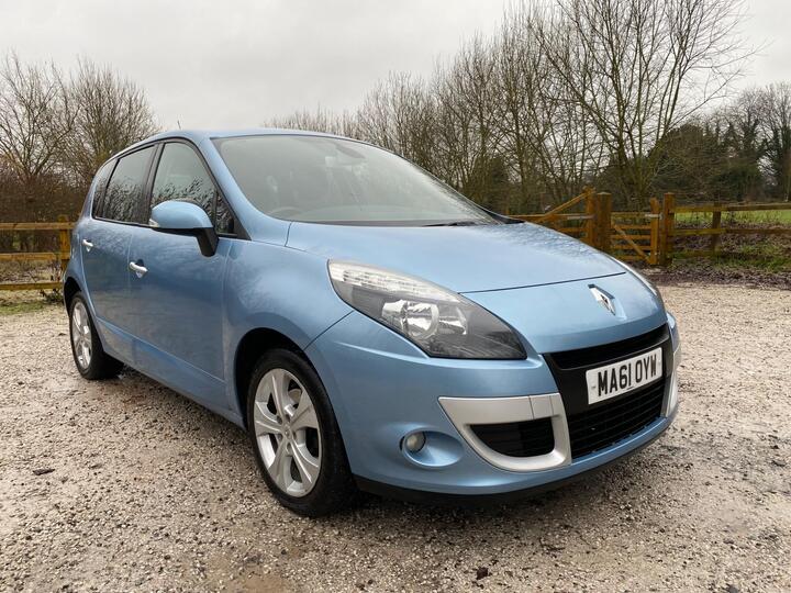 Renault Scenic 1.5 DCi Dynamique TomTom EDC Euro 5 5dr