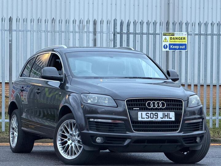 Audi Q7 3.0 TDI S Line Tiptronic Quattro 5dr