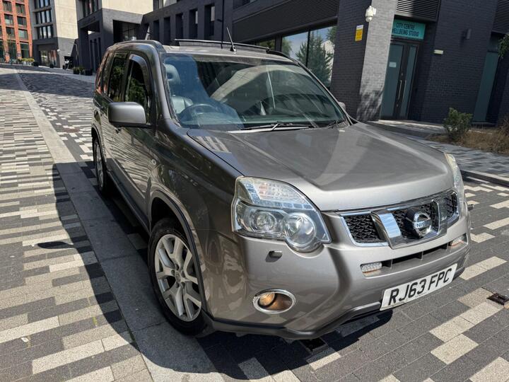 Nissan X-Trail 2.0 DCi Tekna 4WD Euro 5 5dr (AVM)