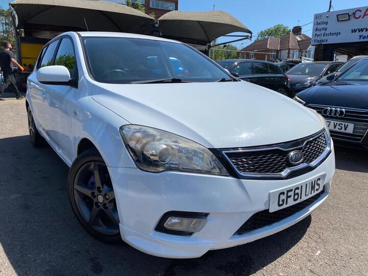 Kia Ceed 1.6 CRDi 3 Euro 5 5dr