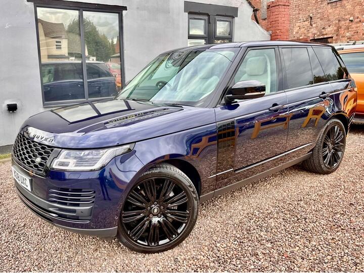 Land Rover Range Rover 4.4 SD V8 Vogue SE Auto 4WD Euro 6 (s/s) 5dr Land Rover Range Rover 4.4 SD V8 Vogue SE Auto 4WD Euro 6 (s/s) 5dr