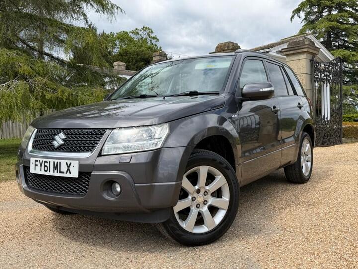 Suzuki GRAND VITARA 1.9 DDiS SZ5 4WD Euro 5 5dr