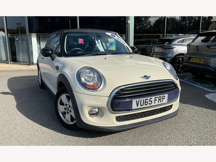 MINI Hatch 1.5 Cooper Auto Euro 6 (s/s) 3dr