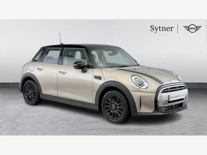 MINI Hatch 1.5 Cooper Classic Steptronic Euro 6 (s/s) 5dr