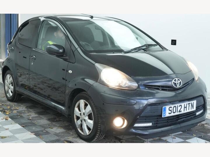Toyota AYGO 1.0 VVT-i Fire Euro 5 5dr