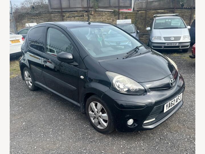 Toyota AYGO 1.0 VVT-i Fire Euro 5 5dr
