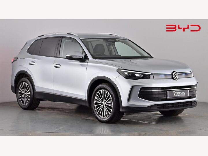 Volkswagen Tiguan 2.0 TDI Match DSG Euro 6 (s/s) 5dr