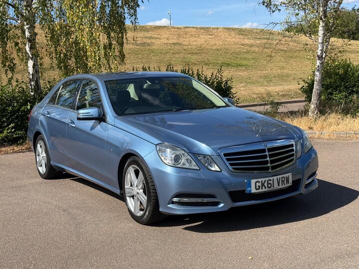 Mercedes-Benz E Class 1.8 E250 CGI BlueEfficiency Avantgarde Edition 125 G-Tronic+ Euro 5 (s/s) 4dr