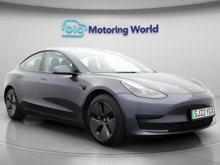 Tesla Model 3 Standard Range Plus Auto RWD 4dr