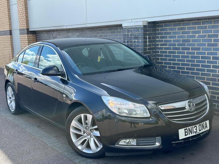 Vauxhall Insignia 2.0 CDTi EcoFLEX SRi Euro 5 (s/s) 5dr Vauxhall Insignia 2.0 CDTi EcoFLEX SRi Euro 5 (s/s) 5dr