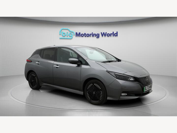 Nissan Leaf 39kWh Tekna Auto 5dr Nissan Leaf 39kWh Tekna Auto 5dr