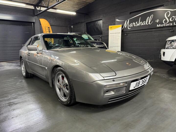 Porsche 944 2.5 Turbo 2dr