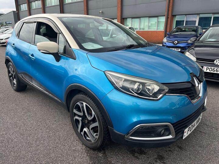 Renault Captur 1200cc AUTOMATIC STYLISH COMFORTABLE