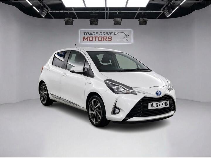 Toyota Yaris 1.5 VVT-h Excel E-CVT Euro 6 (s/s) 5dr (15in Alloy)