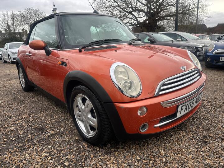 MINI Convertible 1.6 Cooper Euro 3 2dr