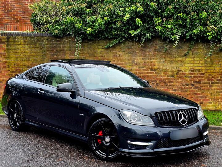 Mercedes-Benz C Class 3.5 C350 V6 BlueEfficiency AMG Sport G-Tronic+ Euro 5 (s/s) 2dr