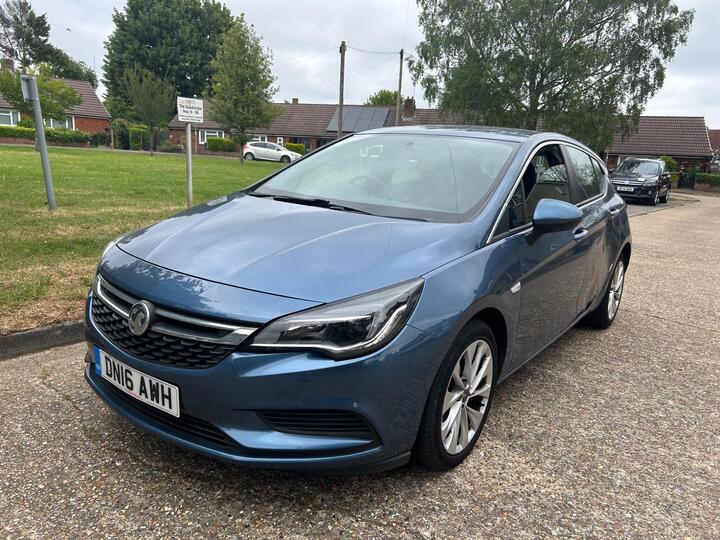 Vauxhall Astra 1.6 CDTi BlueInjection Design Euro 6 (s/s) 5dr