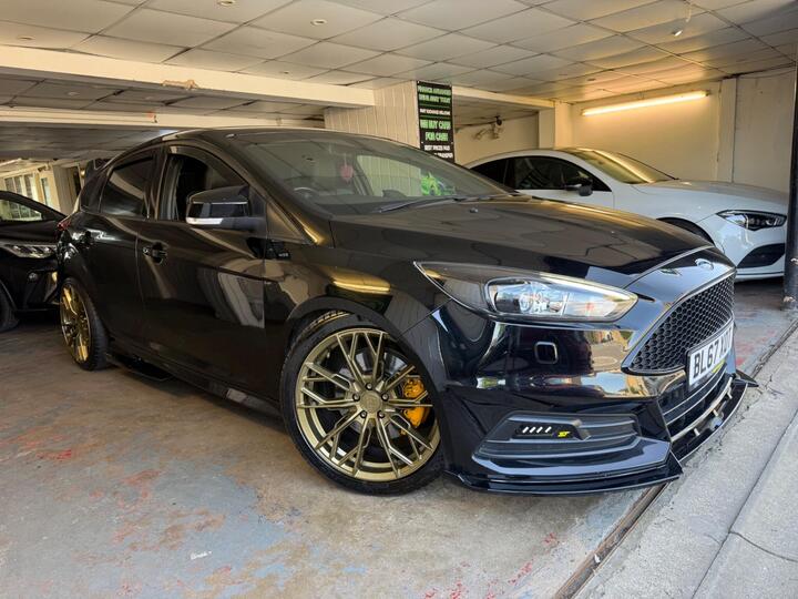 Ford Focus 2.0T EcoBoost ST-3 Euro 6 (s/s) 5dr