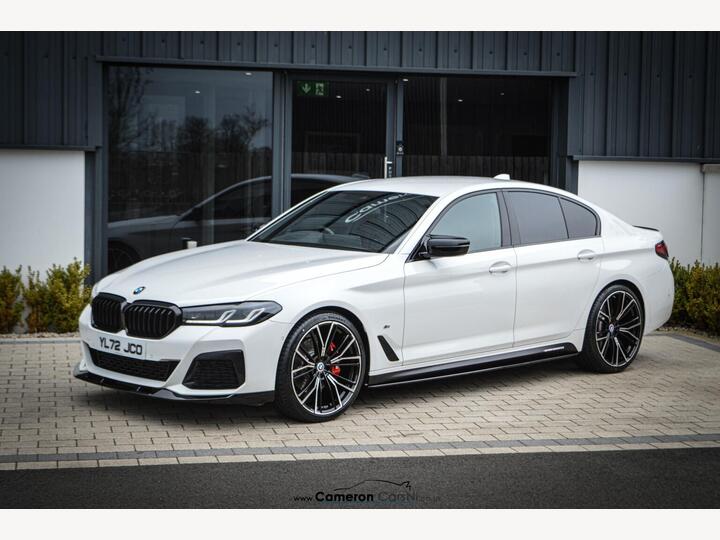 BMW 5 SERIES 2.0 520d MHT M Sport Steptronic Euro 6 (s/s) 4dr