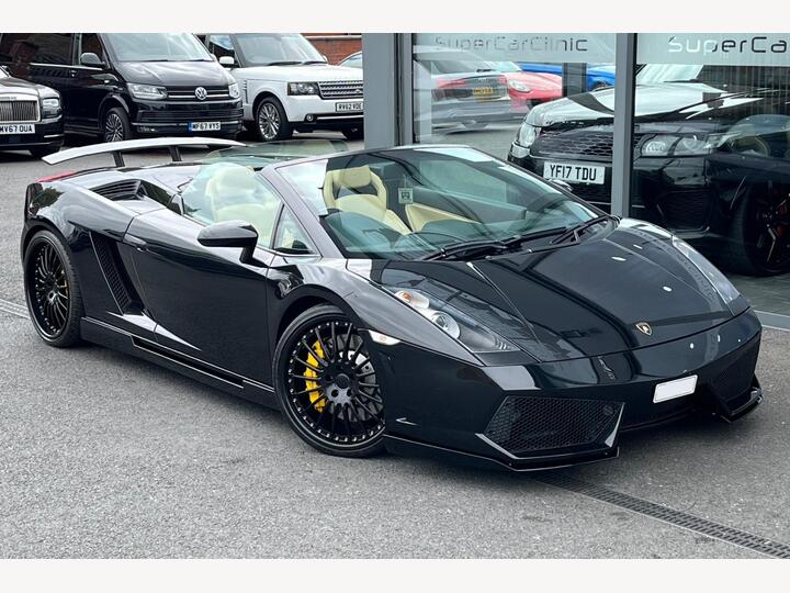 Lamborghini Gallardo 5.0 V10 Spyder EGear 4WD Euro 4 2dr Lamborghini Gallardo 5.0 V10 Spyder EGear 4WD Euro 4 2dr