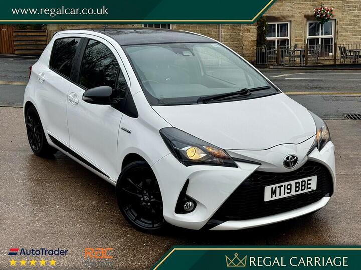 Toyota Yaris 1.5 VVT-h GR SPORT E-CVT Euro 6 (s/s) 5dr