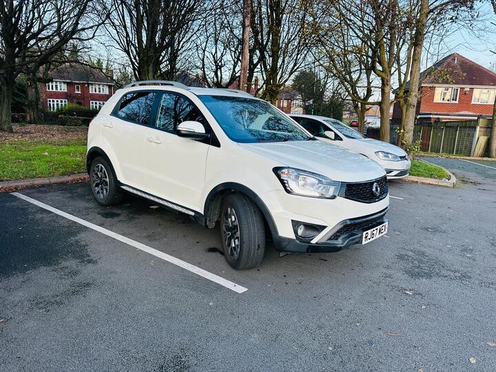 SsangYong Korando 2.2D LE Auto Euro 6 5dr SsangYong Korando 2.2D LE Auto Euro 6 5dr