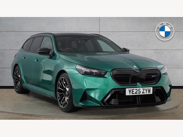 BMW M5 4.4 22.1kWh Touring Steptronic XDrive Euro 6 (s/s) 5dr