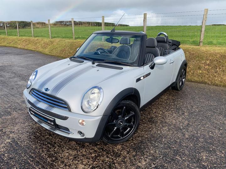 MINI Convertible 1.6 Cooper Sidewalk Euro 4 2dr