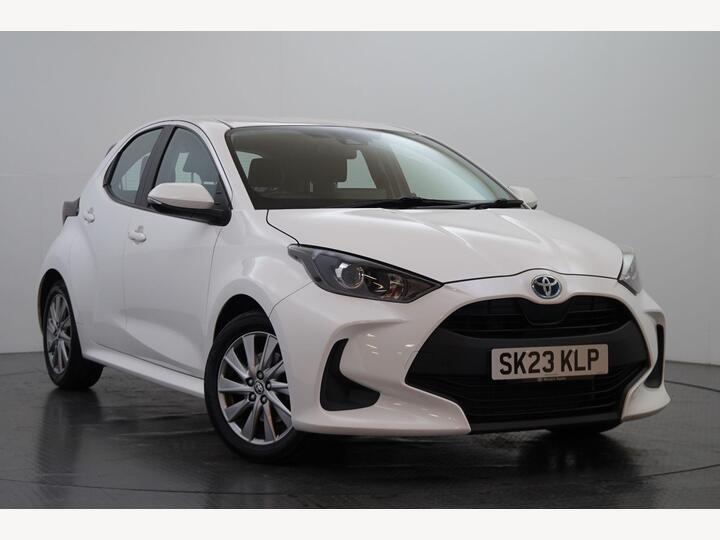Toyota Yaris 1.5 VVT-h Icon E-CVT Euro 6 (s/s) 5dr