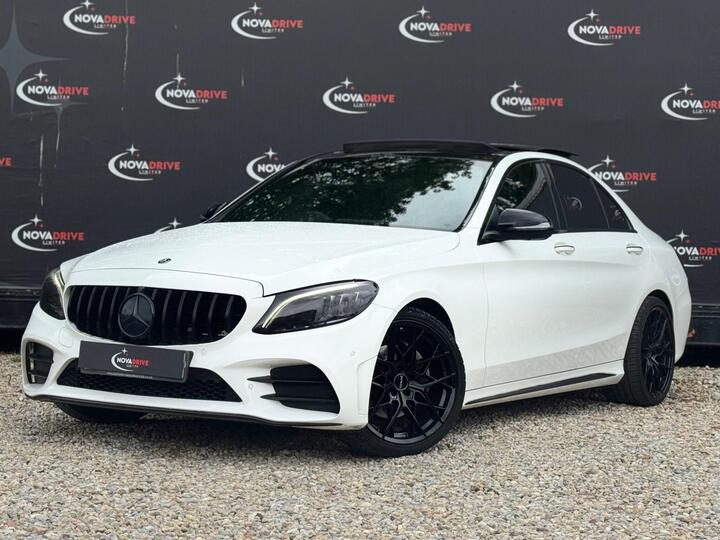 Mercedes-Benz C Class 2.0 C220d AMG Line (Premium Plus) G-Tronic+ Euro 6 (s/s) 4dr
