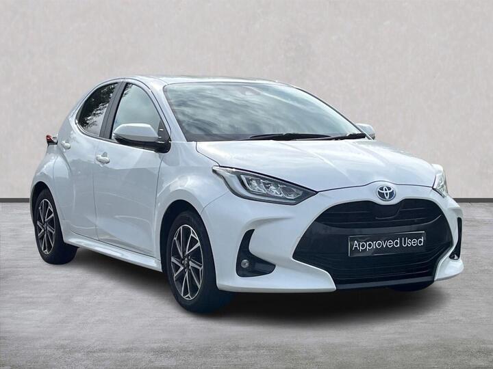 Toyota YARIS 1.5 VVT-h Design E-CVT Euro 6 (s/s) 5dr