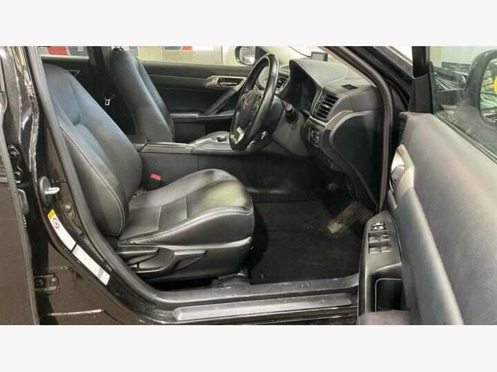 Lexus CT 1.8 200h Luxury CVT Euro 6 (s/s) 5dr