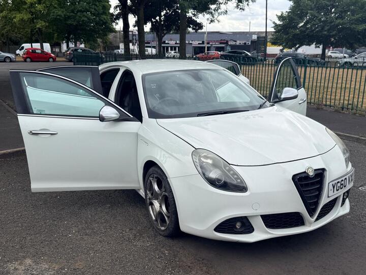 Alfa Romeo Giulietta 1.4 TB MultiAir Veloce Euro 5 (s/s) 5dr