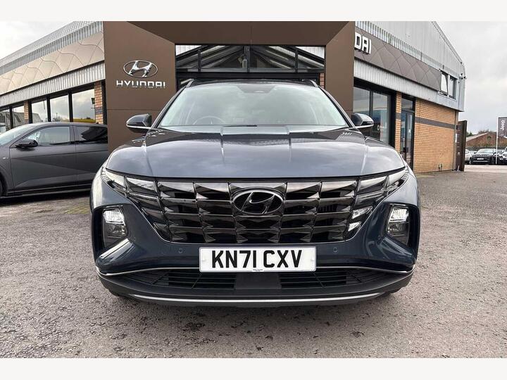 Hyundai Tucson 1.6 H T-GDi Premium Auto Euro 6 (s/s) 5dr Hyundai Tucson 1.6 H T-GDi Premium Auto Euro 6 (s/s) 5dr