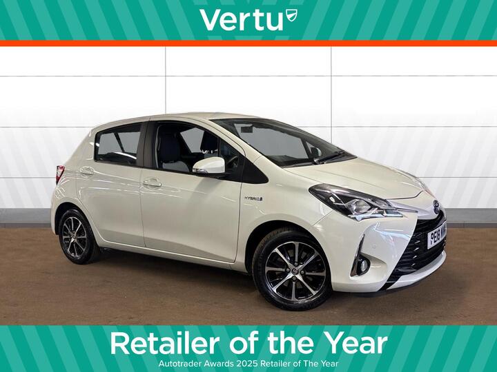 Toyota Yaris 1.5 VVT-h Icon Tech E-CVT Euro 6 (s/s) 5dr