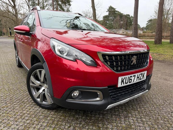 Peugeot 2008 1.6 BlueHDi Allure Euro 6 (s/s) 5dr Peugeot 2008 1.6 BlueHDi Allure Euro 6 (s/s) 5dr