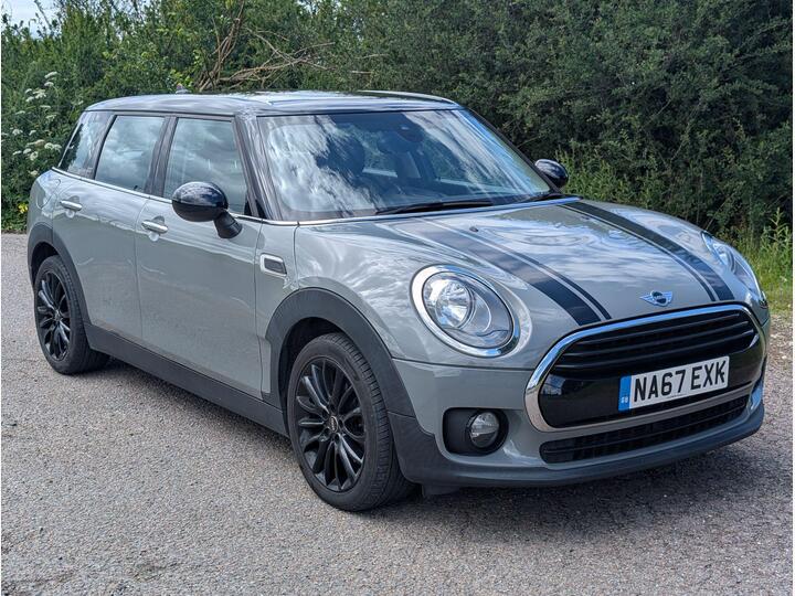 MINI Clubman 1.5 Cooper (Black Pack) Euro 6 (s/s) 6dr MINI Clubman 1.5 Cooper (Black Pack) Euro 6 (s/s) 6dr
