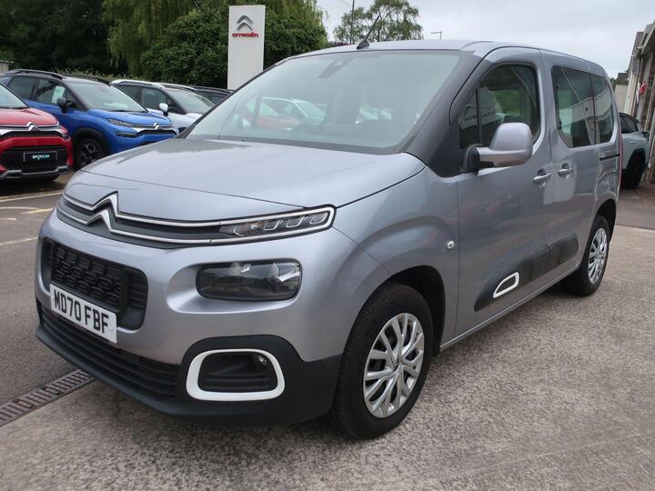 Citroen Berlingo 1.2 PureTech Feel M MPV EAT Euro 6 (s/s) 5dr Citroen Berlingo 1.2 PureTech Feel M MPV EAT Euro 6 (s/s) 5dr