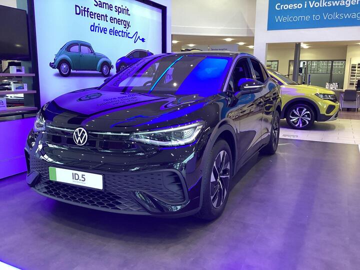 Volkswagen ID.5 Pro 77kWh Match Auto 5dr