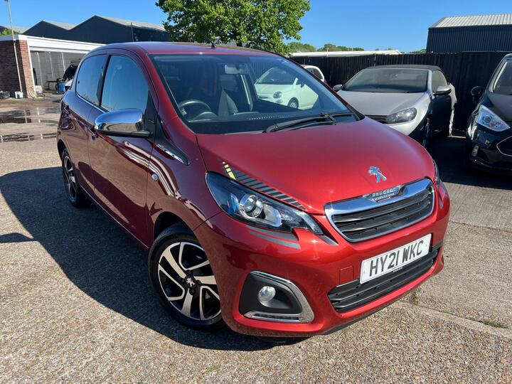 Peugeot 108 1.0 Collection Euro 6 (s/s) 5dr Peugeot 108 1.0 Collection Euro 6 (s/s) 5dr