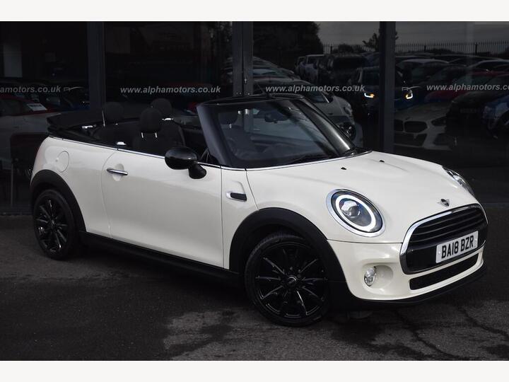 MINI Convertible 1.5 Cooper Euro 6 (s/s) 2dr MINI Convertible 1.5 Cooper Euro 6 (s/s) 2dr