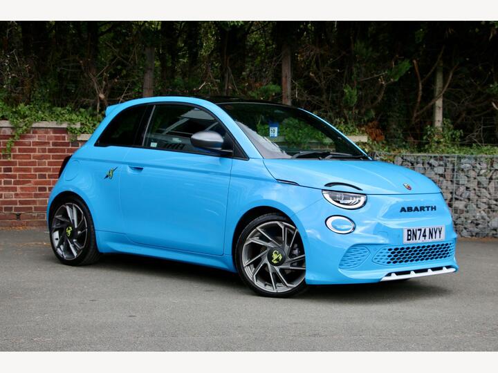 Abarth 500e 42kWh Scorpionissima Auto 3dr