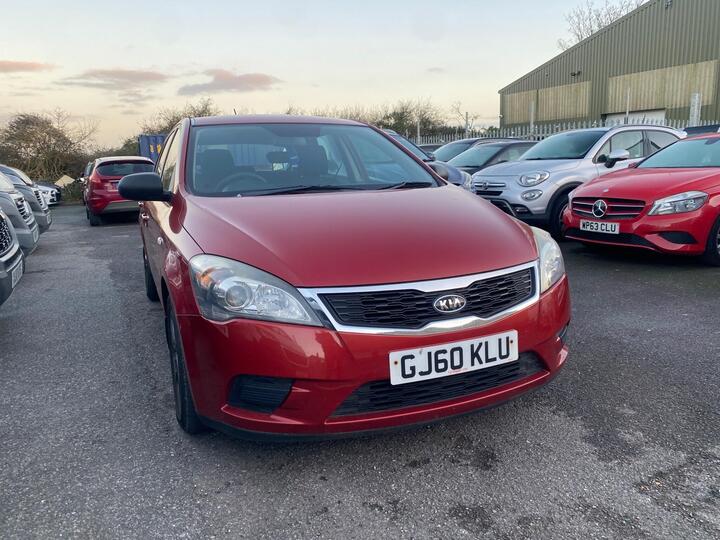 Kia Ceed 1.4 Strike Euro 4 5dr