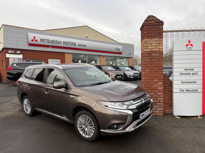 Mitsubishi Outlander 2.4h TwinMotor 13.8kWh Dynamic CVT 4WD Euro 6 (s/s) 5dr