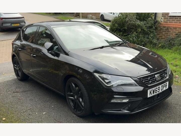 SEAT Leon 1.5 TSI EVO FR Black Edition DSG Euro 6 (s/s) 5dr